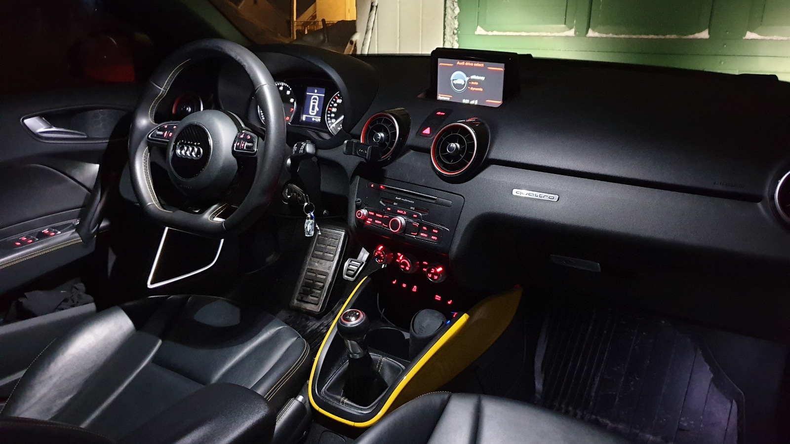 2015 Audi S1 Sportback (Heftig tunet og modifisert).