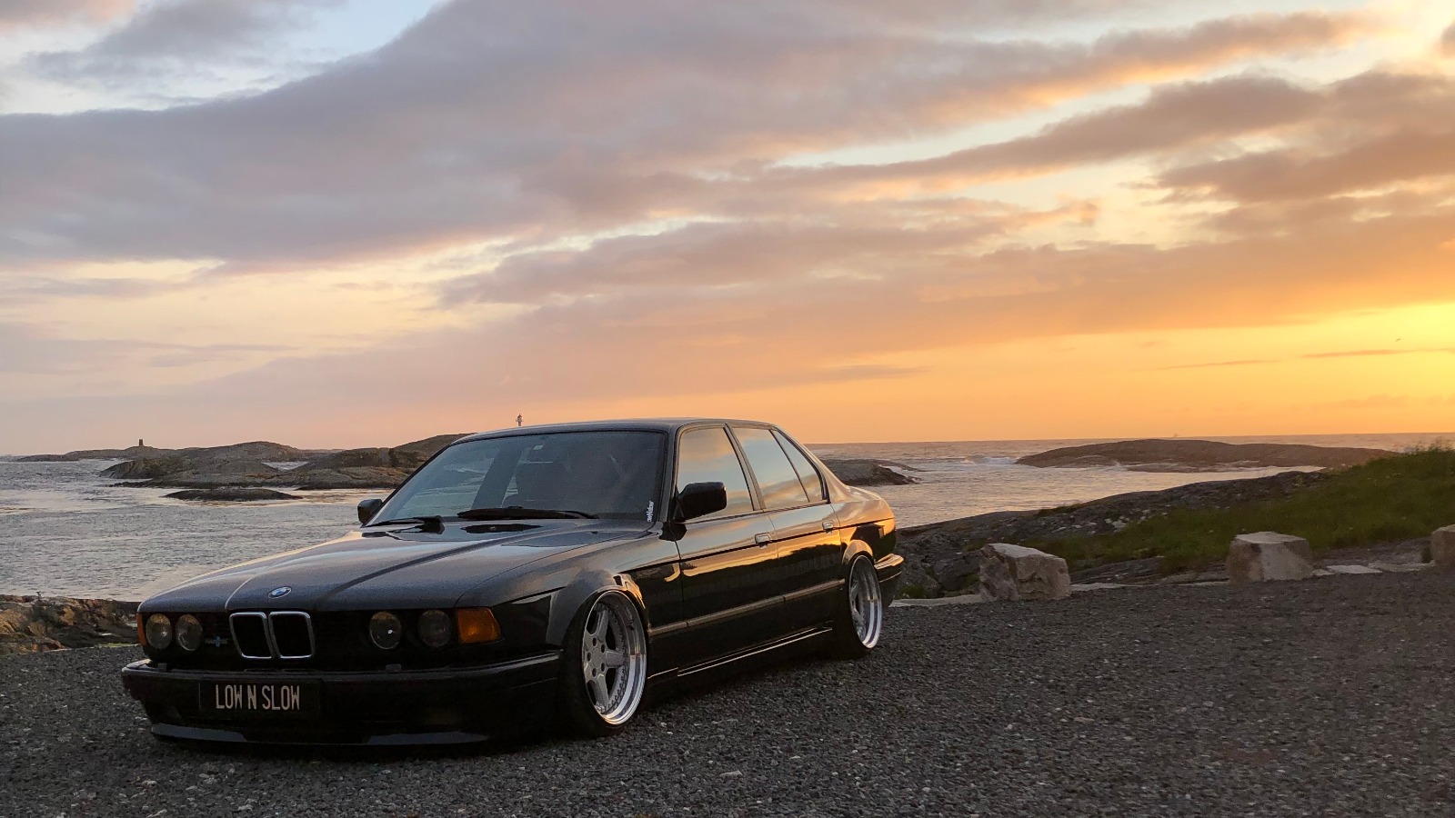 1988 BMW E32