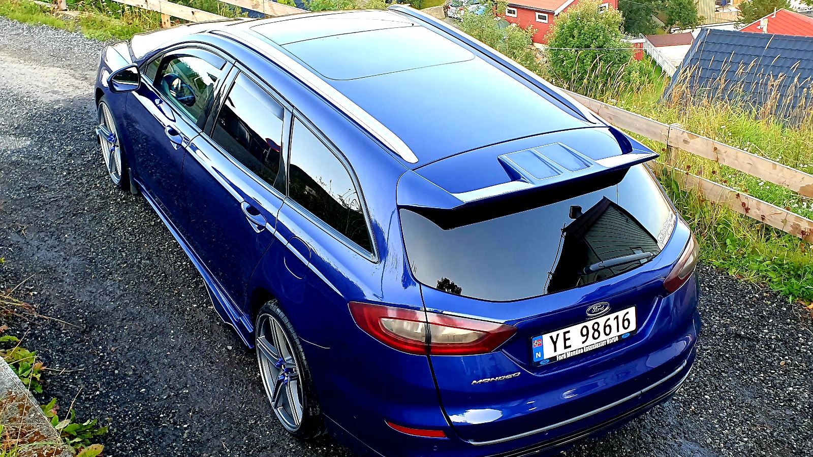 2015 Ford Mondeo Titanium x med vinterpakke.