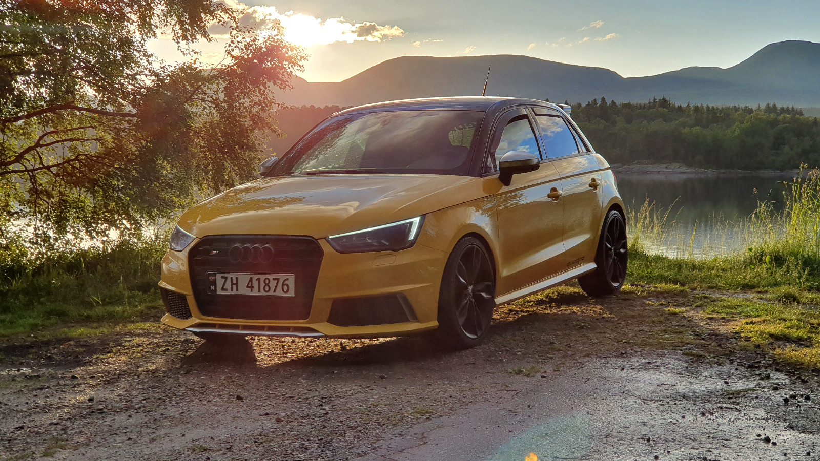 2015 Audi S1 Sportback (Heftig tunet og modifisert).