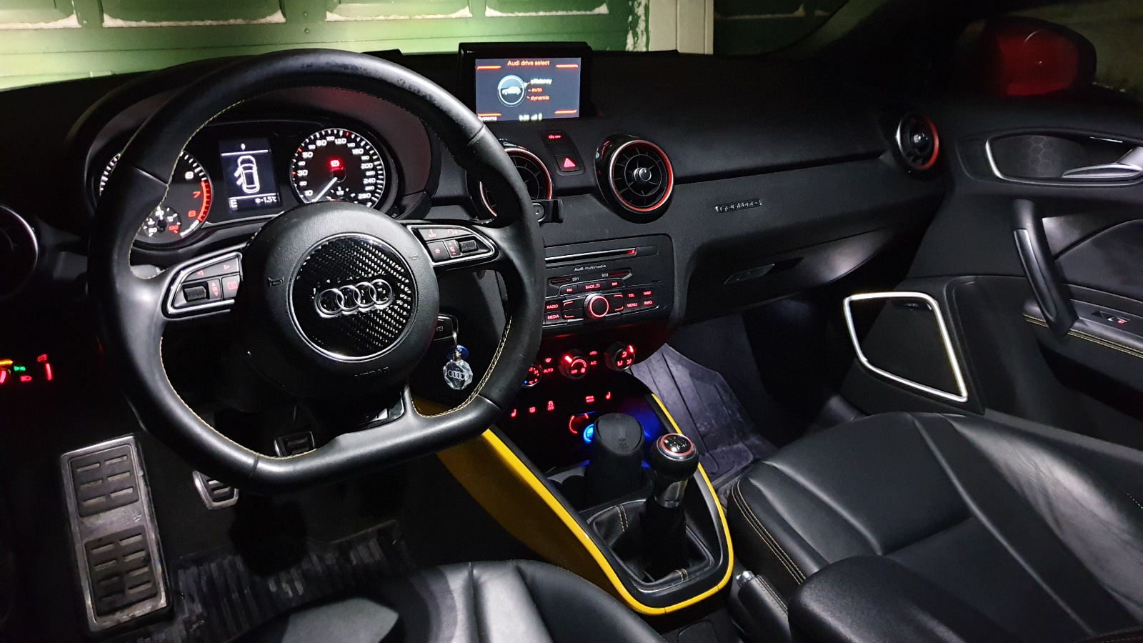 2015 Audi S1 Sportback (Heftig tunet og modifisert).