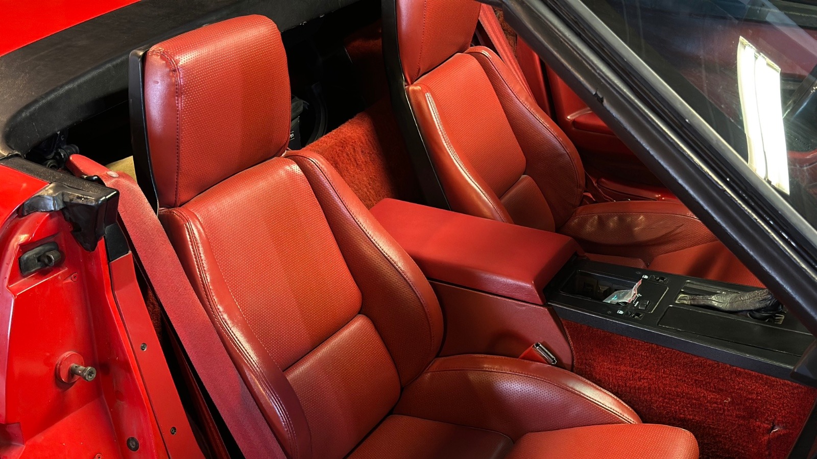 1986 Chevrolet Corvette C4 Cabriolet
