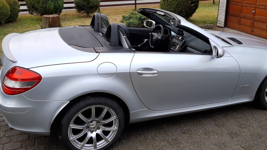 2005 Mercedes-Benz SLK